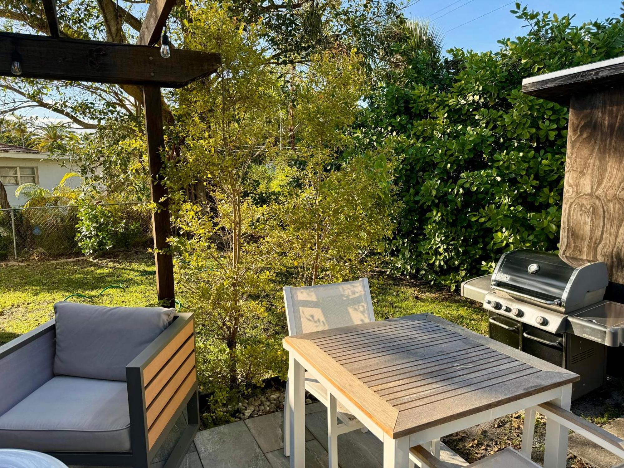 Hot Tub House On Golf Course! 10 Mins To The Beach Miami Eksteriør billede